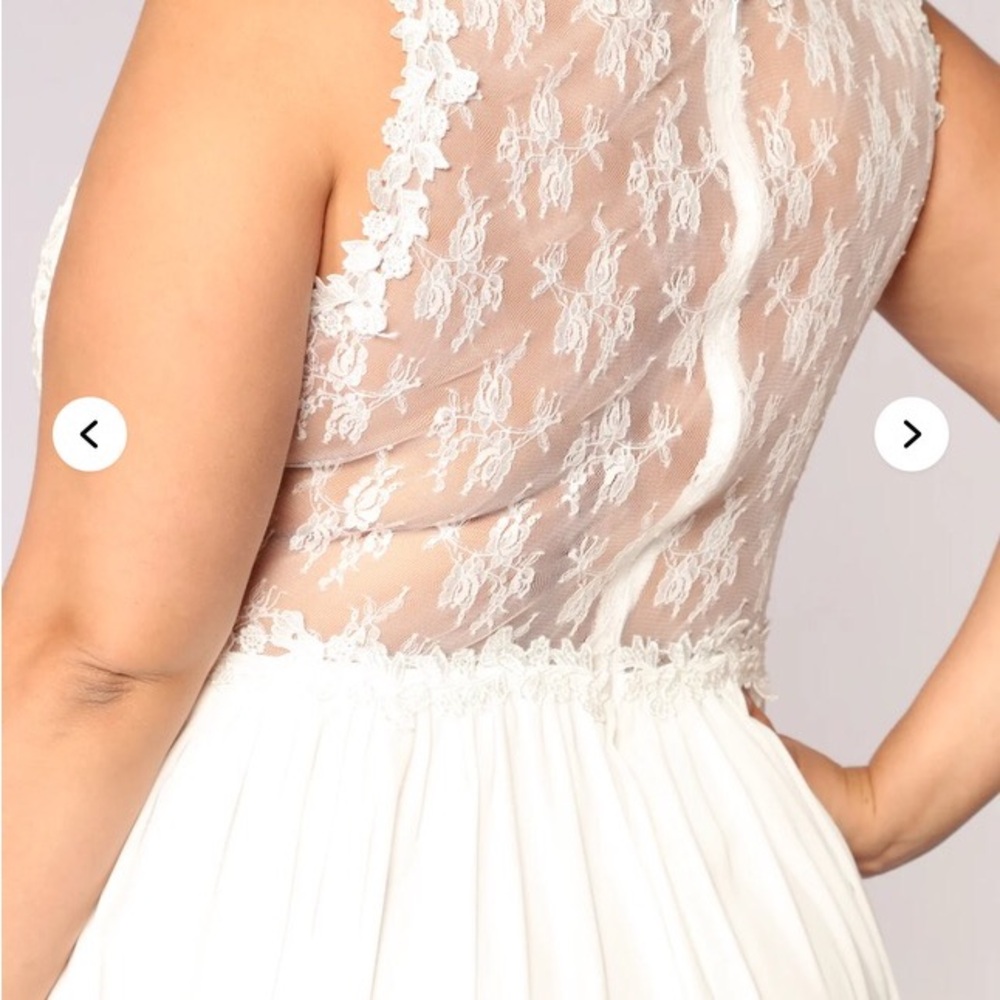 Beautiful Fashion nova dress - Picture 13 of 16